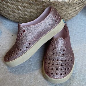 Native pink glitter girls size 12